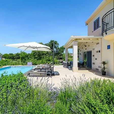 Rosmarino Vila Muntrilj